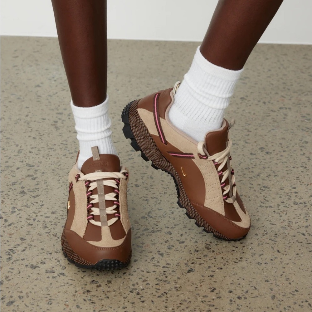 Jacquemus x Nike Air Humara LX Sneakers